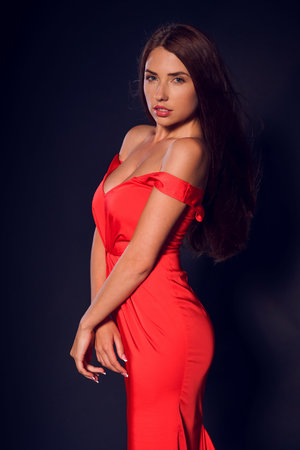 正在播放极品骚女自慰视频