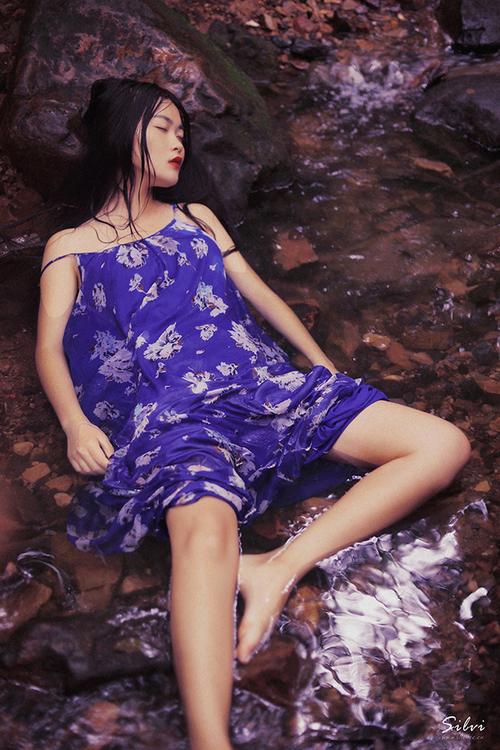 国色天香一卡2卡三卡4卡在线