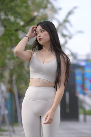 无码一区二区三区人妖