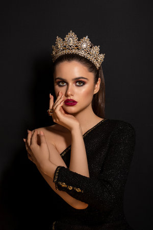 纪晓岚铁齿铜牙纪晓岚