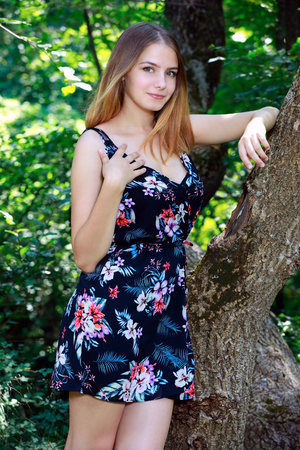 久久不见久久见免费影院小说