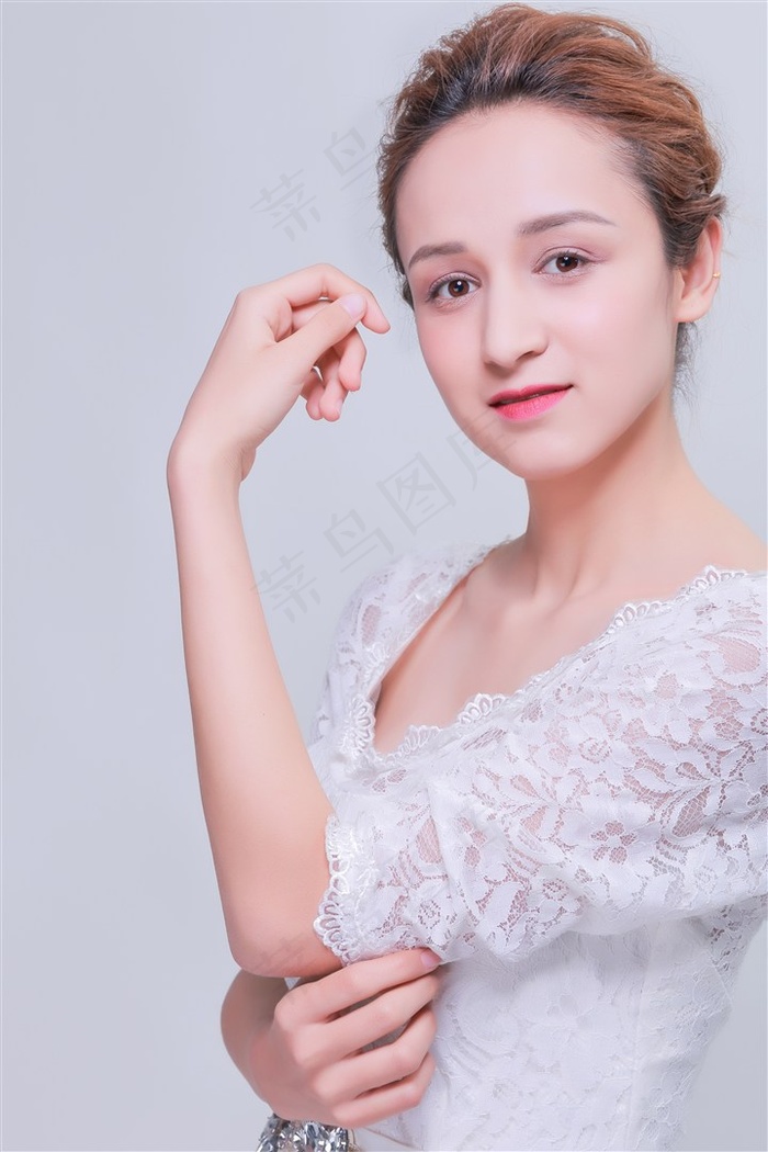 成熟国模冰莲极品人体老熟妇