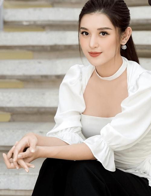 《家访的老师》动漫在线观看