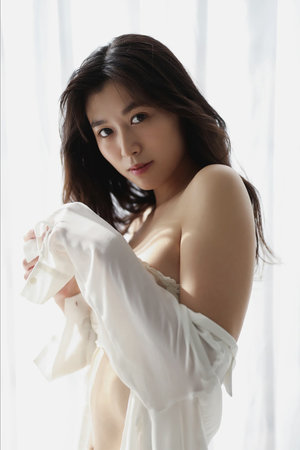 我家女友可不止可爱呢