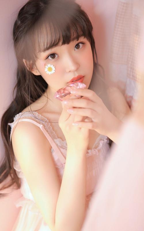 唐鉴军出席赵本山儿子公司开业庆典