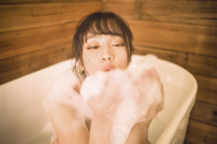 国语精品自产拍在线观看