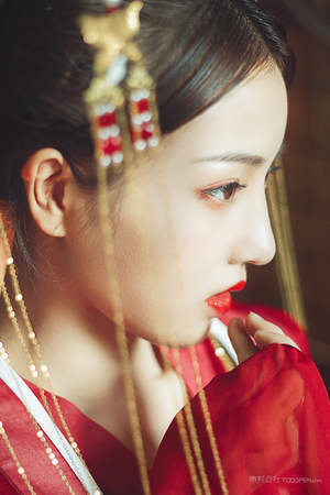 亚洲AV有声小说最新在线网址