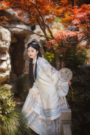 电影《耕种女儿》完整