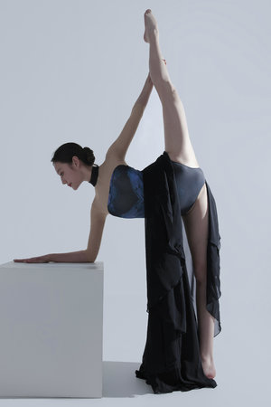 亚洲?欧美?日韩精品