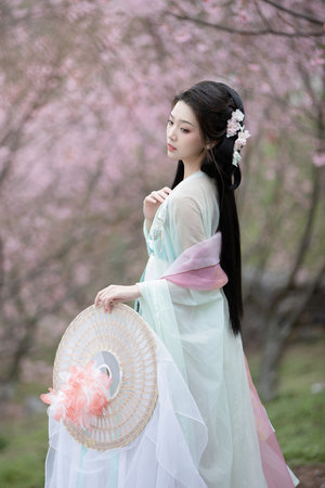 小草社区视频在线观看免费播放