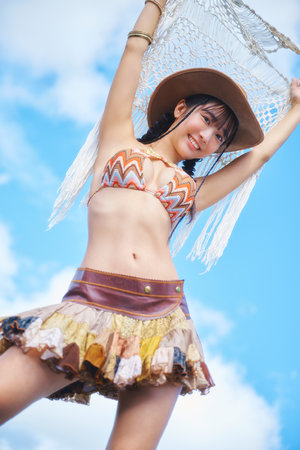 亚洲欧美精品在线