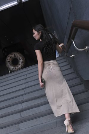 浪荡女天天不停挨CAO日常视频