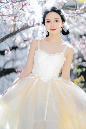 小红整小华下面1000字作文