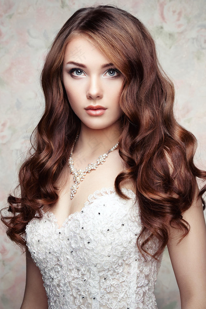 亚洲中文字幕成人野花高清樱花