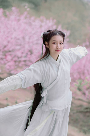 动漫美女禁处被爆桶出水