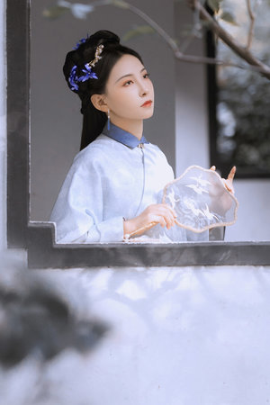 丝袜偷窥亚洲综合