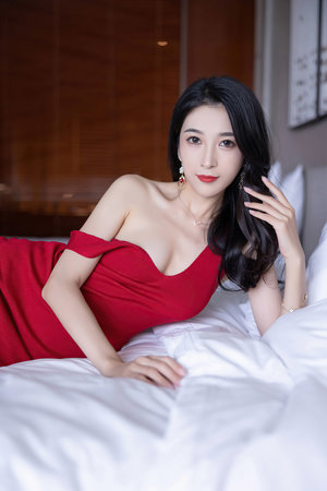 我的妻子和女儿最新资讯