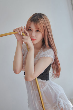 穿到清水文里造福男主的小说