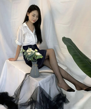 高清女大学毛片