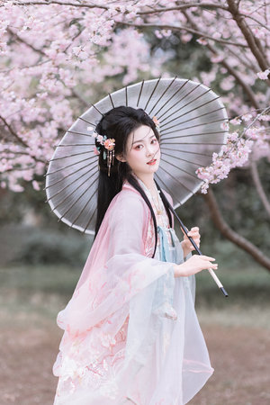 小东西你下面的扇贝真好喝