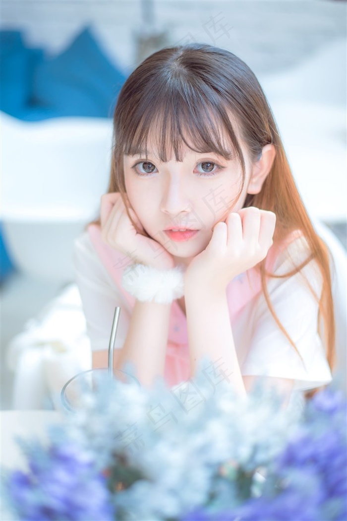 国产剧情av引诱维修工