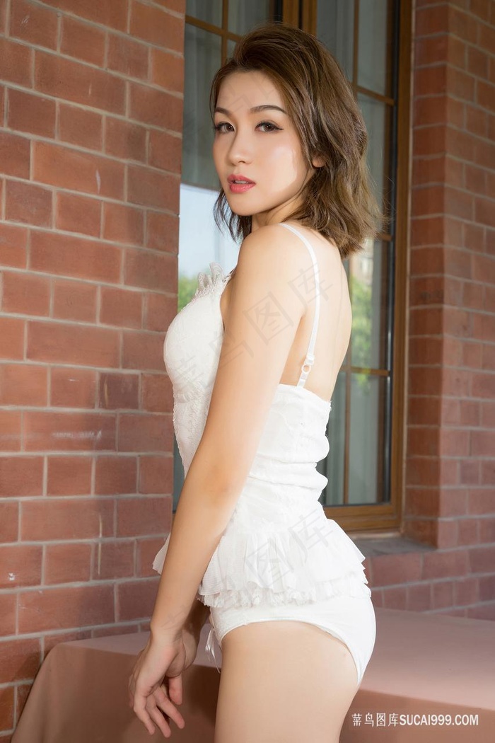 红杏出墙2013未删减在线观看