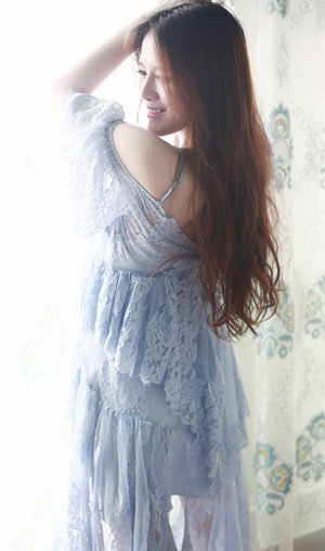 女高中生的腰姿动漫