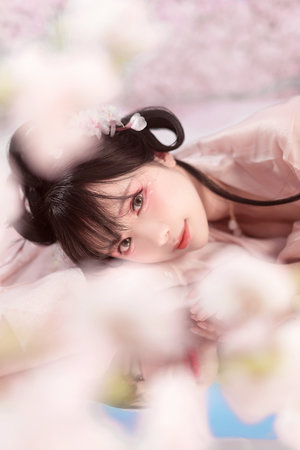 公和我乱做好爽添厨房中视频