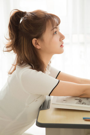 电影越南战争三片第一集中