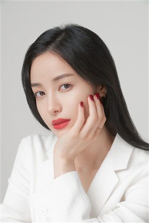 柔佳第一次尝云雨大结局剧情介绍