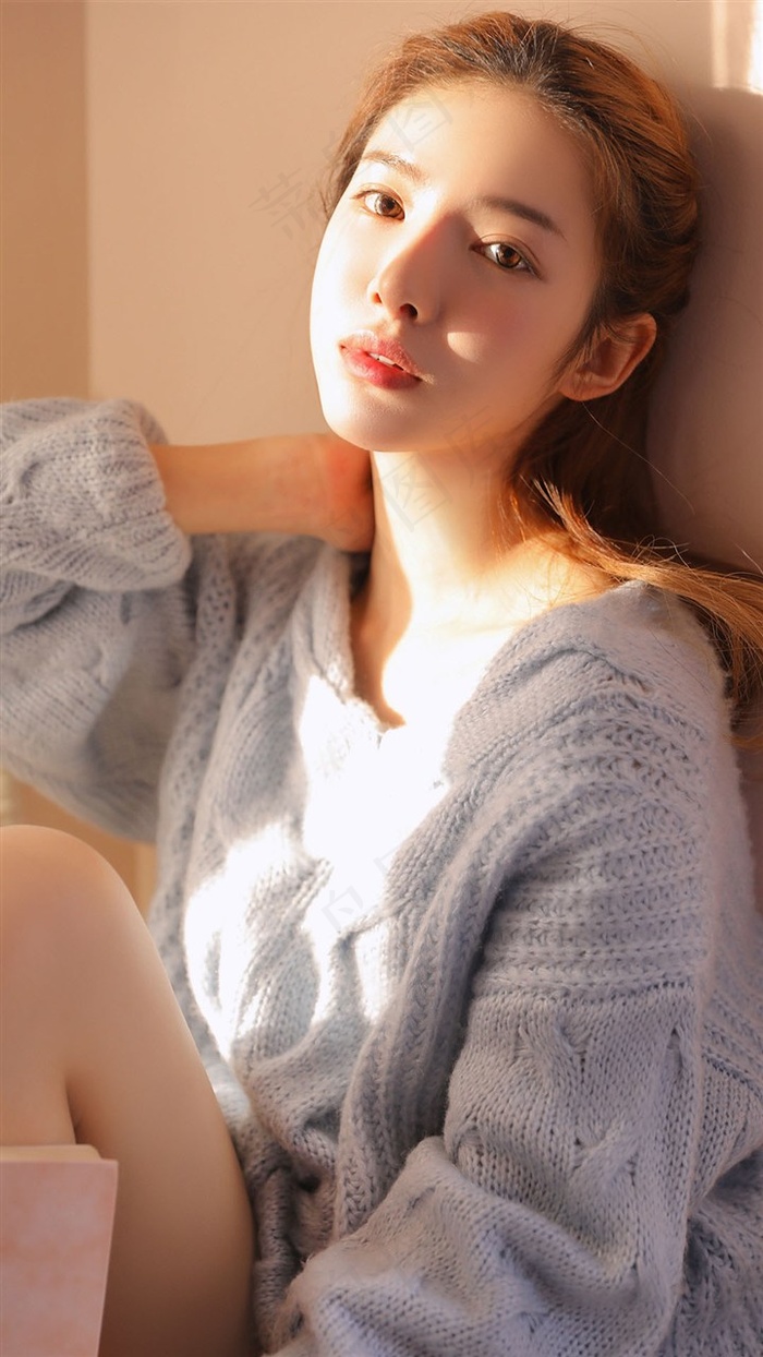 精选自拍小骚逼大中午就喊我来泄火