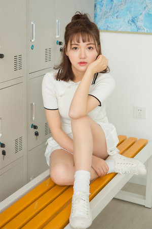 亚洲自由娇小枯瘦