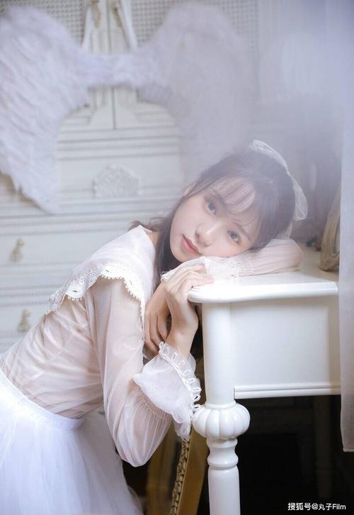 毛茸茸的撤尿正面bbw