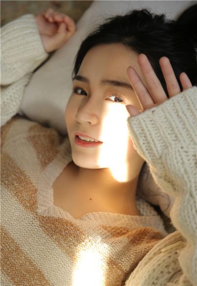 扒开乡村美妇两腿挺进