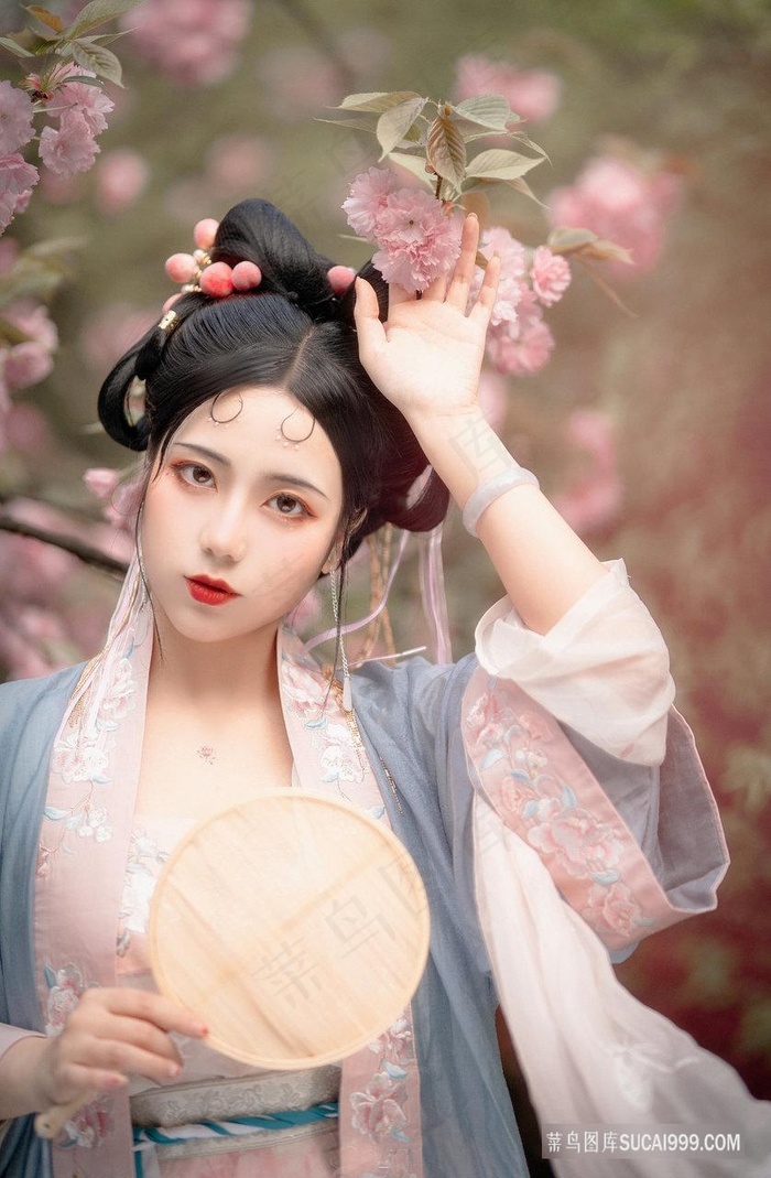 夜空中最闪亮的星