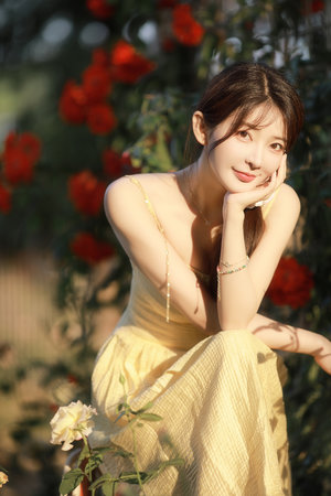 国产亚洲精品美女久久久久久下载