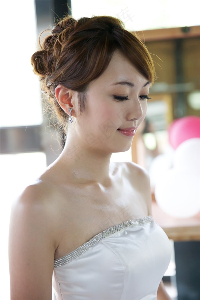 风流慈禧一级毛片在线播放