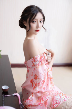 37大但人文艺术视频