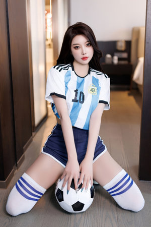 校园车多肉多的