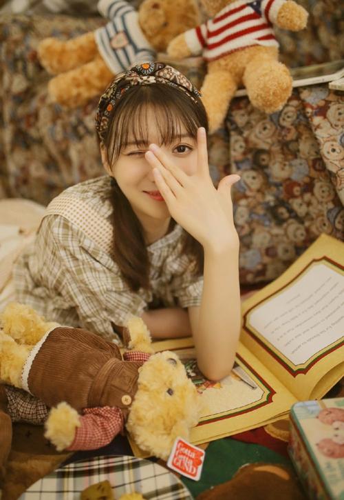 伪装恶魔接近你漫画无删减