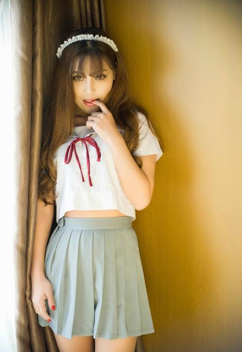 少年奇遇山洞神功秘籍